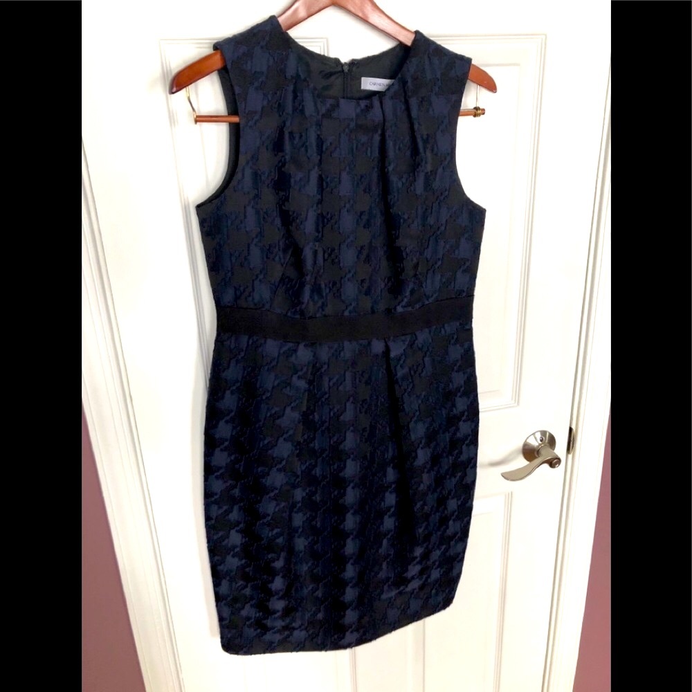 Beautiful modern houndstooth dress